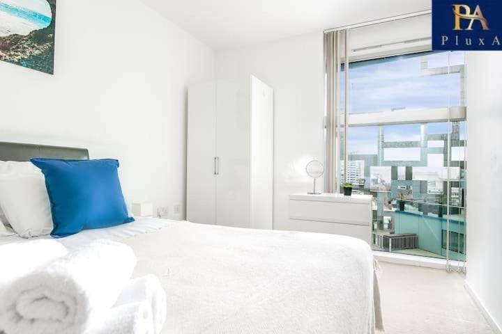 Pluxa Azure Cubic - Azure Cityview, Corporate Stays Welcome เบอร์มิงแฮม ภายนอก รูปภาพ